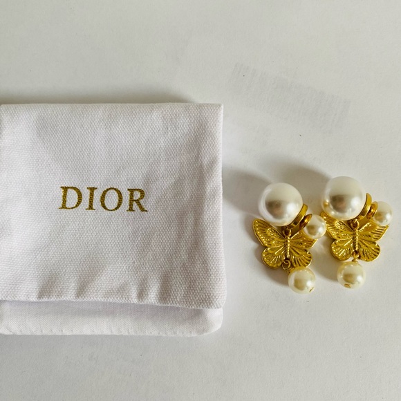 Authentic Dior Tribales Butterfly Earrings Golden w/Package - Picture 6 of 8